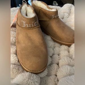 Juicy Couture (Ugg inspired) short boots